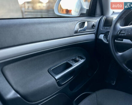 Белый Шкода Октавия, объемом двигателя 1.39 л и пробегом 275 тыс. км за 8200 $, фото 55 на Automoto.ua