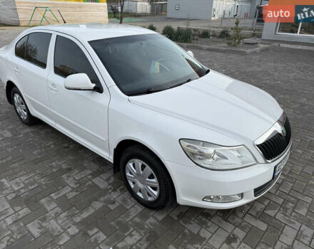Білий Шкода Октавія, об'ємом двигуна 1.6 л та пробігом 260 тис. км за 7900 $, фото 36 на Automoto.ua