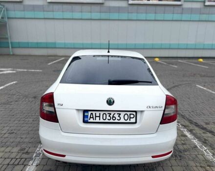 Белый Шкода Октавия, объемом двигателя 1.8 л и пробегом 180 тыс. км за 7200 $, фото 6 на Automoto.ua