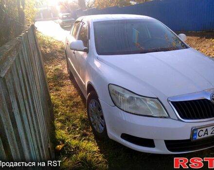 Білий Шкода Октавія, об'ємом двигуна 1.6 л та пробігом 283 тис. км за 5800 $, фото 7 на Automoto.ua