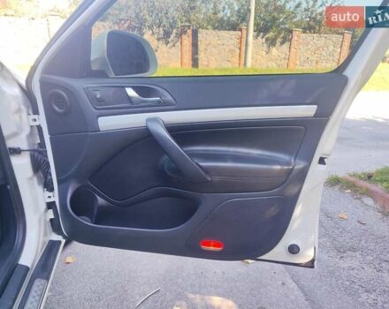 Белый Шкода Октавия, объемом двигателя 1.97 л и пробегом 280 тыс. км за 9500 $, фото 28 на Automoto.ua