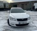 Білий Шкода Октавія, об'ємом двигуна 1.8 л та пробігом 160 тис. км за 8800 $, фото 1 на Automoto.ua