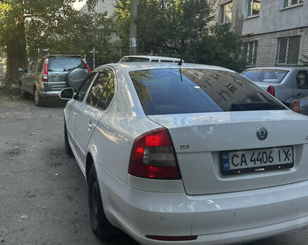 Белый Шкода Октавия, объемом двигателя 1.97 л и пробегом 321 тыс. км за 8150 $, фото 6 на Automoto.ua