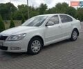 Шкода Октавия 2011 в Полтаве на Automoto.ua Белый Шкода Октавия, объемом двигателя 1.6 л и пробегом 300 тыс. км за 8500 $, фото 6 на Automoto.ua