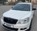 Белый Шкода Октавия, объемом двигателя 1.8 л и пробегом 232 тыс. км за 7699 $, фото 1 на Automoto.ua