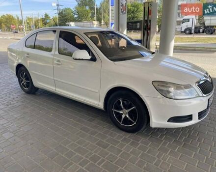 Білий Шкода Октавія, об'ємом двигуна 1.6 л та пробігом 262 тис. км за 7500 $, фото 3 на Automoto.ua