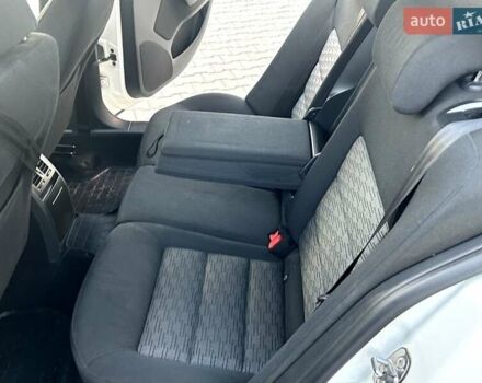 Білий Шкода Октавія, об'ємом двигуна 1.6 л та пробігом 312 тис. км за 6800 $, фото 12 на Automoto.ua