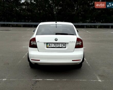 Білий Шкода Октавія, об'ємом двигуна 1.6 л та пробігом 282 тис. км за 5799 $, фото 22 на Automoto.ua