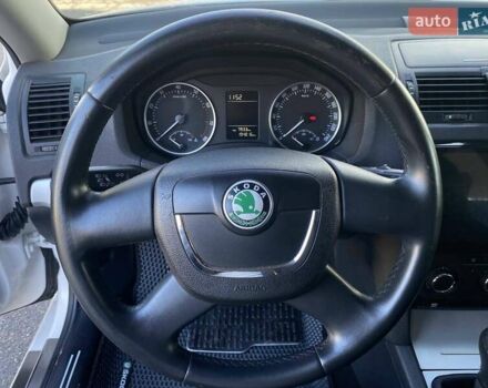 Белый Шкода Октавия, объемом двигателя 1.6 л и пробегом 195 тыс. км за 7800 $, фото 24 на Automoto.ua