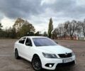 Шкода Октавия 2011 в Коростене на Automoto.ua Белый Шкода Октавия, объемом двигателя 1.98 л и пробегом 238 тыс. км за 9000 $, фото 1 на Automoto.ua