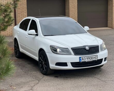 Белый Шкода Октавия, объемом двигателя 1.6 л и пробегом 212 тыс. км за 6800 $, фото 6 на Automoto.ua