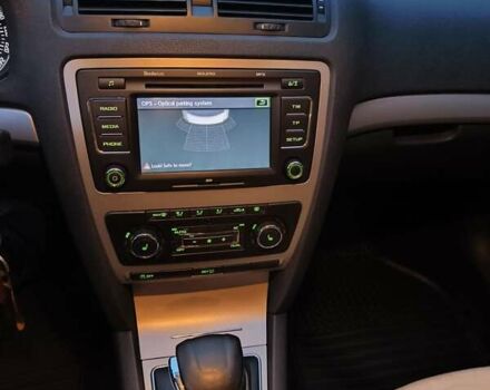 Белый Шкода Октавия, объемом двигателя 1.6 л и пробегом 209 тыс. км за 8700 $, фото 5 на Automoto.ua