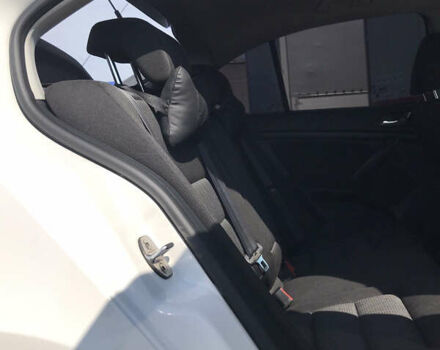 Белый Шкода Октавия, объемом двигателя 1.6 л и пробегом 332 тыс. км за 7700 $, фото 36 на Automoto.ua