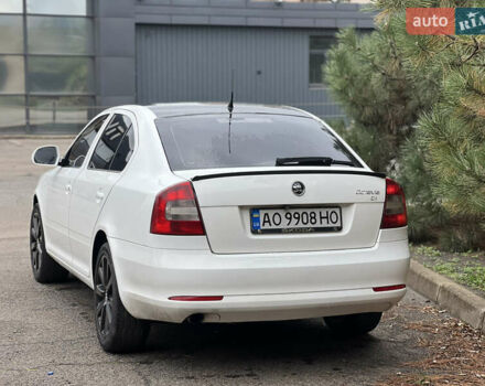 Білий Шкода Октавія, об'ємом двигуна 1.6 л та пробігом 270 тис. км за 6800 $, фото 11 на Automoto.ua