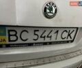 Білий Шкода Октавія, об'ємом двигуна 1.6 л та пробігом 248 тис. км за 3300 $, фото 1 на Automoto.ua