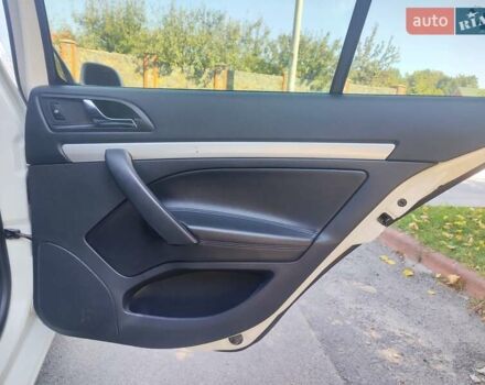 Белый Шкода Октавия, объемом двигателя 1.97 л и пробегом 280 тыс. км за 9500 $, фото 32 на Automoto.ua