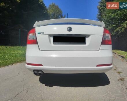 Белый Шкода Октавия, объемом двигателя 1.97 л и пробегом 280 тыс. км за 9500 $, фото 14 на Automoto.ua