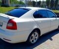 Белый Шкода Октавия, объемом двигателя 2 л и пробегом 244 тыс. км за 10200 $, фото 2 на Automoto.ua