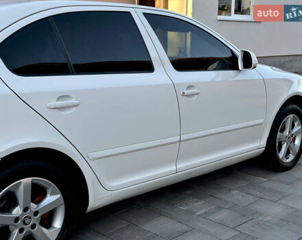 Белый Шкода Октавия, объемом двигателя 1.39 л и пробегом 275 тыс. км за 8200 $, фото 13 на Automoto.ua