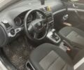 Белый Шкода Октавия, объемом двигателя 2 л и пробегом 190 тыс. км за 8200 $, фото 2 на Automoto.ua