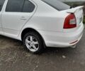 Белый Шкода Октавия, объемом двигателя 1.8 л и пробегом 219 тыс. км за 8200 $, фото 14 на Automoto.ua