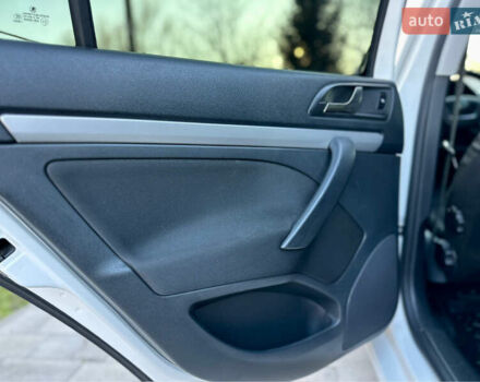 Белый Шкода Октавия, объемом двигателя 1.39 л и пробегом 275 тыс. км за 8200 $, фото 58 на Automoto.ua