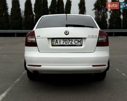Білий Шкода Октавія, об'ємом двигуна 1.6 л та пробігом 282 тис. км за 5799 $, фото 17 на Automoto.ua