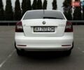 Білий Шкода Октавія, об'ємом двигуна 1.6 л та пробігом 282 тис. км за 5799 $, фото 17 на Automoto.ua