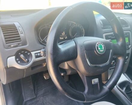 Белый Шкода Октавия, объемом двигателя 1.97 л и пробегом 280 тыс. км за 9500 $, фото 18 на Automoto.ua