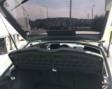 Белый Шкода Октавия, объемом двигателя 1.6 л и пробегом 332 тыс. км за 7700 $, фото 21 на Automoto.ua