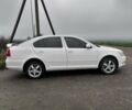 Белый Шкода Октавия, объемом двигателя 1.8 л и пробегом 219 тыс. км за 8200 $, фото 2 на Automoto.ua