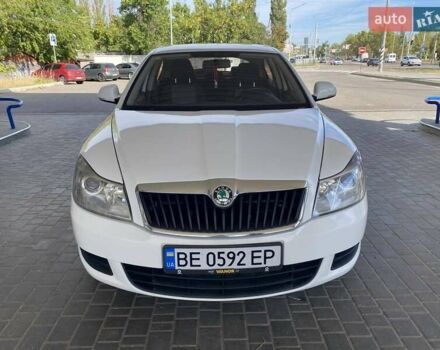 Білий Шкода Октавія, об'ємом двигуна 1.6 л та пробігом 262 тис. км за 7500 $, фото 1 на Automoto.ua