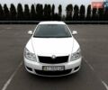 Білий Шкода Октавія, об'ємом двигуна 1.6 л та пробігом 282 тис. км за 5799 $, фото 1 на Automoto.ua