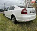 Шкода Октавия 2011 в Краснокутске на Automoto.ua Белый Шкода Октавия, объемом двигателя 1.6 л и пробегом 280 тыс. км за 5888 $, фото 17 на Automoto.ua
