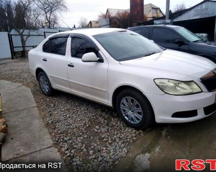 Білий Шкода Октавія, об'ємом двигуна 1.6 л та пробігом 283 тис. км за 5800 $, фото 5 на Automoto.ua