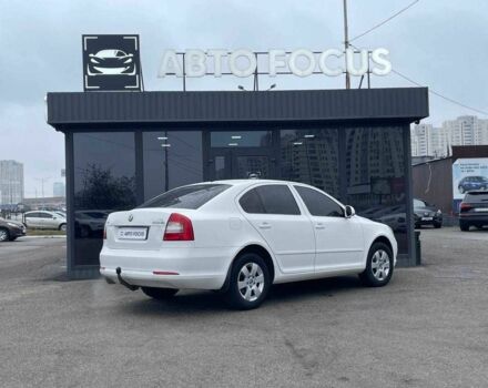 Белый Шкода Октавия, объемом двигателя 1.8 л и пробегом 155 тыс. км за 7990 $, фото 7 на Automoto.ua