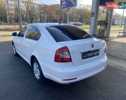 Белый Шкода Октавия, объемом двигателя 1.6 л и пробегом 195 тыс. км за 7800 $, фото 10 на Automoto.ua