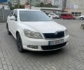 Белый Шкода Октавия, объемом двигателя 1.6 л и пробегом 380 тыс. км за 6700 $, фото 1 на Automoto.ua