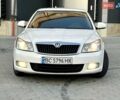 Білий Шкода Октавія, об'ємом двигуна 1.6 л та пробігом 312 тис. км за 6800 $, фото 1 на Automoto.ua