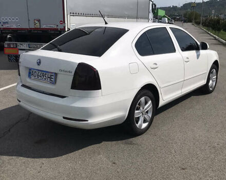 Белый Шкода Октавия, объемом двигателя 1.6 л и пробегом 332 тыс. км за 7700 $, фото 9 на Automoto.ua