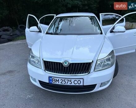 Білий Шкода Октавія, об'ємом двигуна 1.8 л та пробігом 184 тис. км за 8500 $, фото 8 на Automoto.ua
