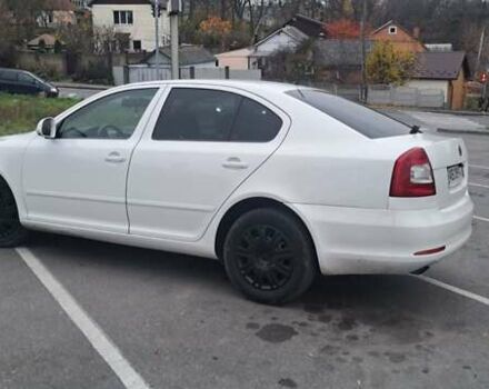 Белый Шкода Октавия, объемом двигателя 1.6 л и пробегом 240 тыс. км за 7600 $, фото 3 на Automoto.ua