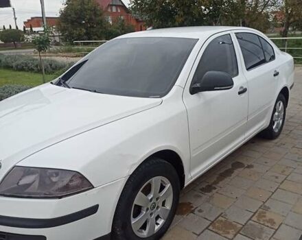 Белый Шкода Октавия, объемом двигателя 1.6 л и пробегом 310 тыс. км за 6500 $, фото 6 на Automoto.ua