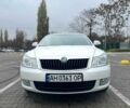 Белый Шкода Октавия, объемом двигателя 1.8 л и пробегом 180 тыс. км за 7200 $, фото 3 на Automoto.ua
