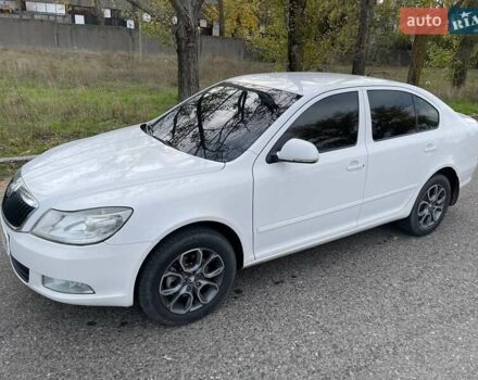 Белый Шкода Октавия, объемом двигателя 1.97 л и пробегом 246 тыс. км за 8400 $, фото 4 на Automoto.ua
