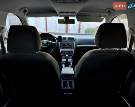 Белый Шкода Октавия, объемом двигателя 1.39 л и пробегом 275 тыс. км за 8200 $, фото 43 на Automoto.ua