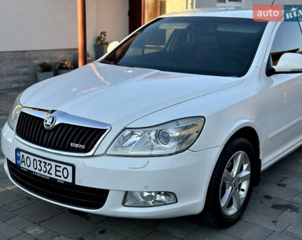 Белый Шкода Октавия, объемом двигателя 1.39 л и пробегом 275 тыс. км за 8200 $, фото 24 на Automoto.ua