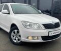Белый Шкода Октавия, объемом двигателя 1.8 л и пробегом 155 тыс. км за 7990 $, фото 1 на Automoto.ua