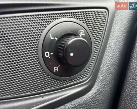 Белый Шкода Октавия, объемом двигателя 1.8 л и пробегом 155 тыс. км за 7990 $, фото 16 на Automoto.ua