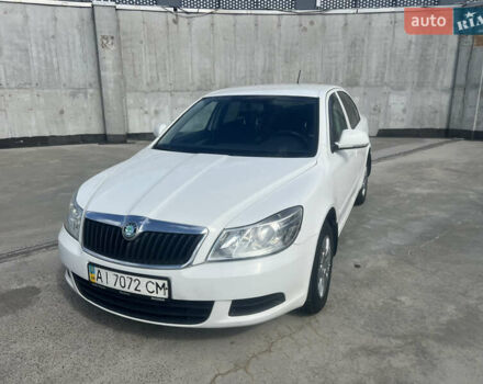 Білий Шкода Октавія, об'ємом двигуна 1.6 л та пробігом 280 тис. км за 5900 $, фото 10 на Automoto.ua
